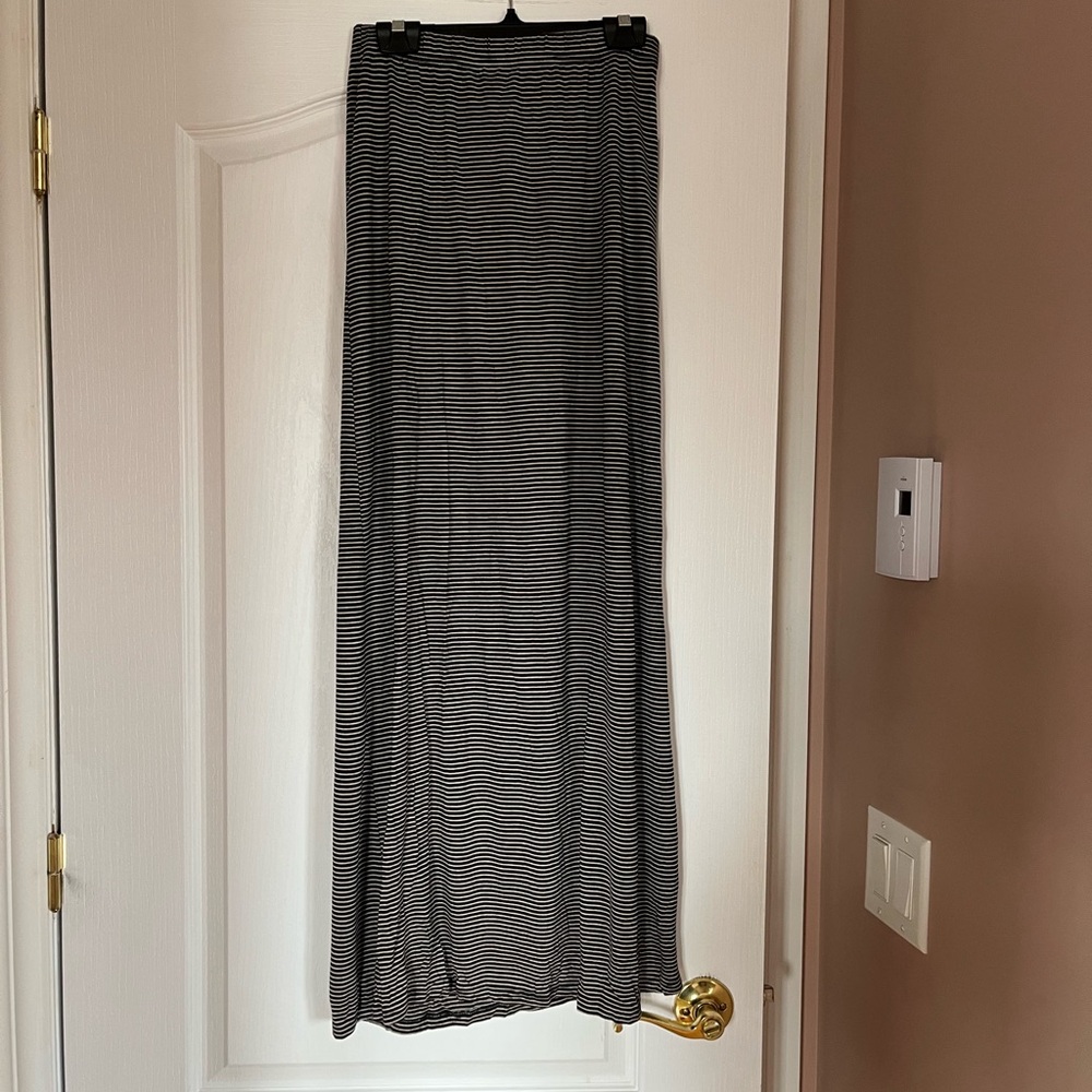 2 for $20 - Garage Gray Pleated Pencil Maxi Skirt Casual